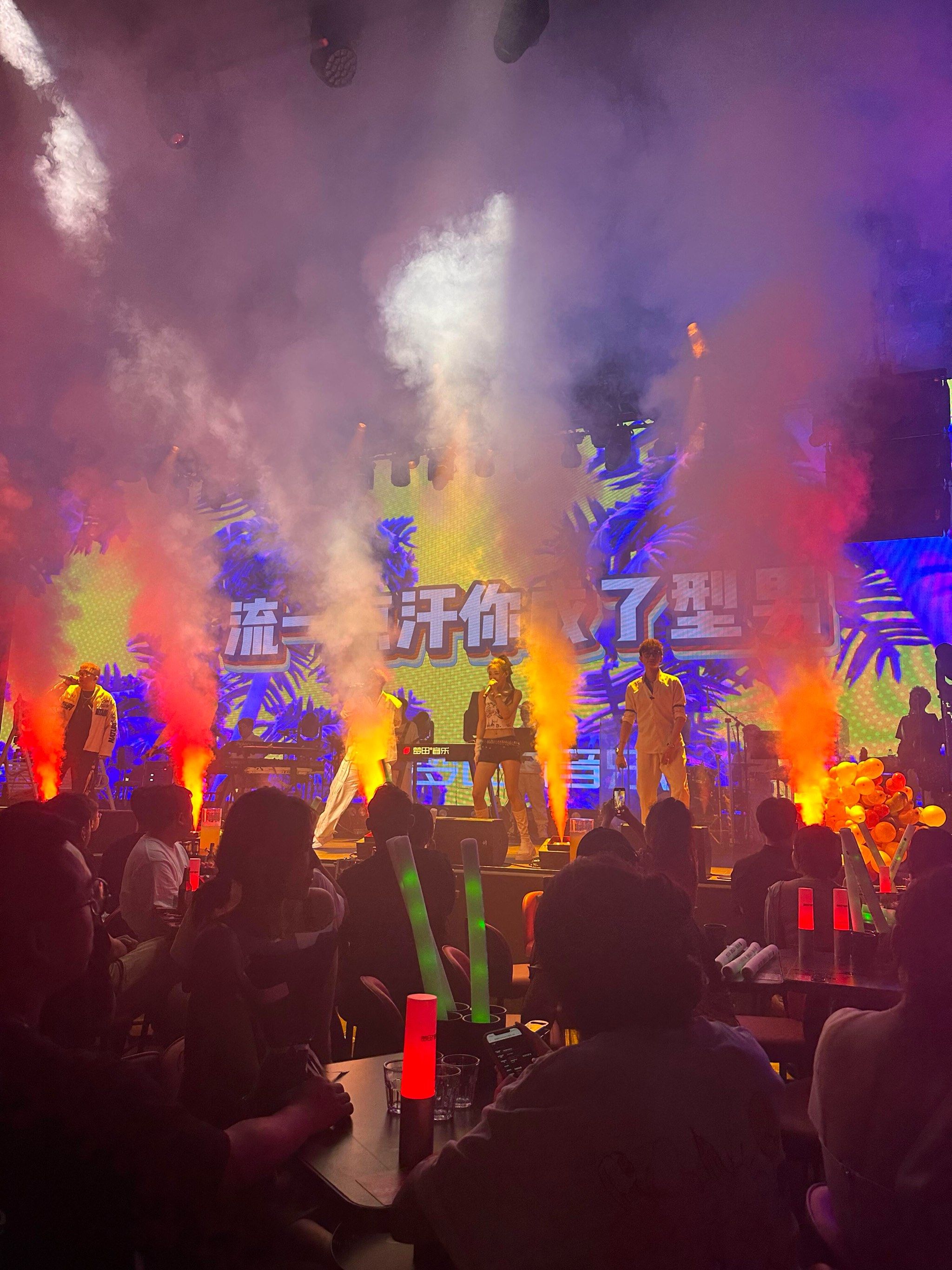 德阳商务ktv低端场，尽享时尚潮流音乐-中江县小时场ktv预定